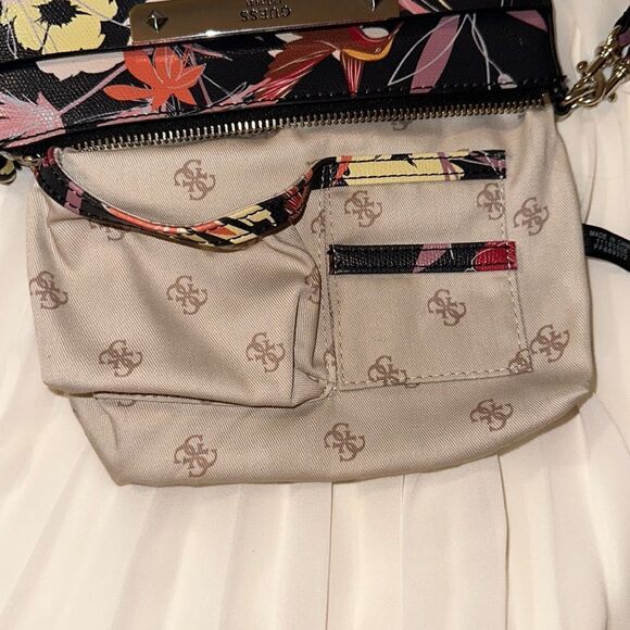 GUESS Small Black Floral Hummingbird Print Leather Crossbody Bag Purse - Picture 15 of 16